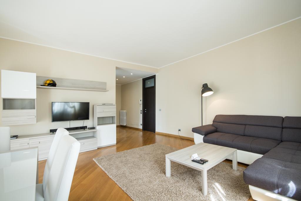 Casa Foscolo Apartment Villa Guardia ภายนอก รูปภาพ