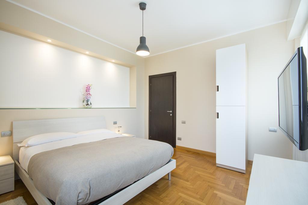 Casa Foscolo Apartment Villa Guardia ภายนอก รูปภาพ